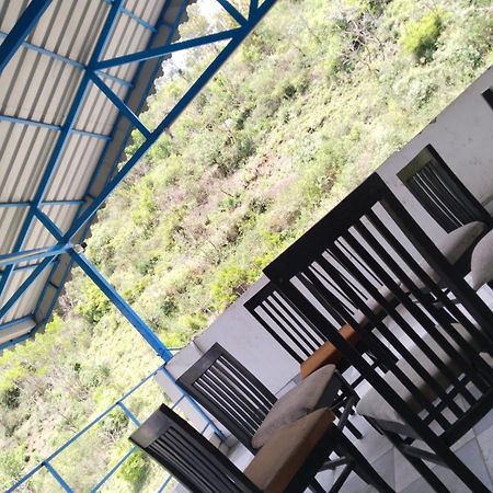Abuzz Oxfordcaps Chanakya Hostel Solan Buitenkant foto